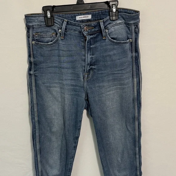 Good American Good Waist
Athletic Stripe Skinny Jeans - Picture 3 of 13